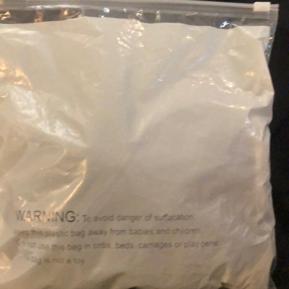 Brand New Men’s Thongs - Picture 6 of 7